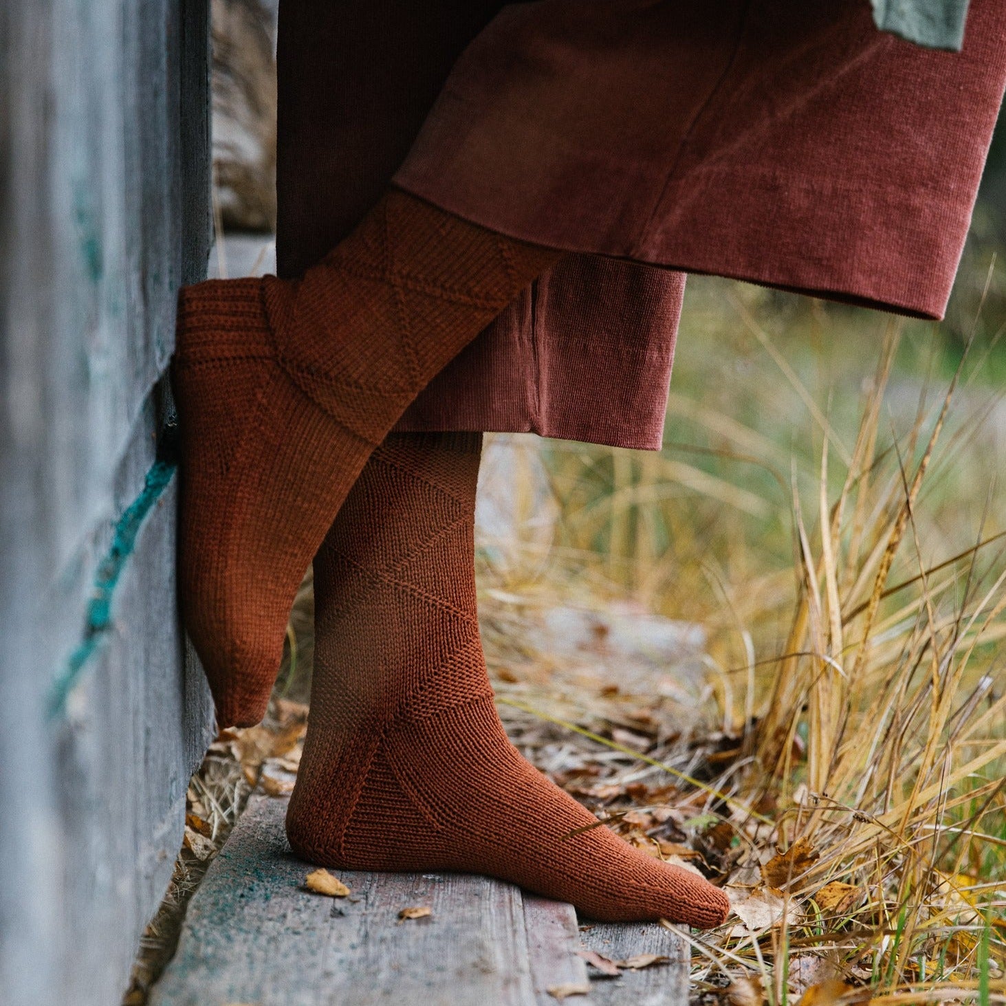 52 Weeks of Socks - Hard Cover – La Mercerie